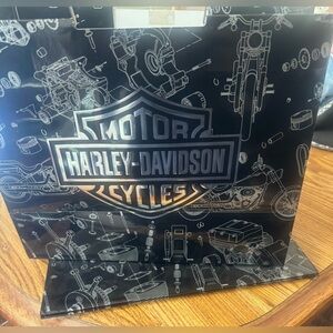 4 Harley Davidson gift bags brand new heavy duty Hallmark black, silver 13”x11x6